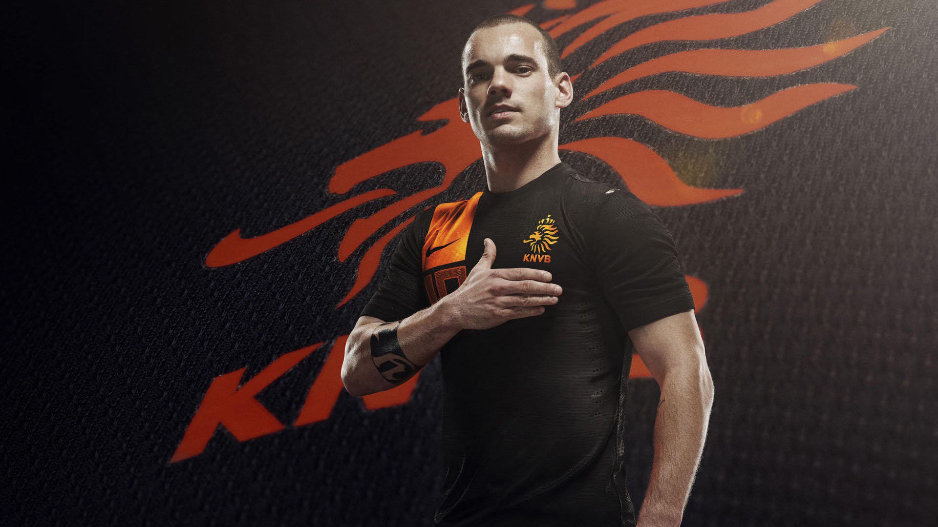 AIYOUXI.COM-意甲焦点赛，球员采访揭示战术调度与现场应变技巧，意甲足球视频